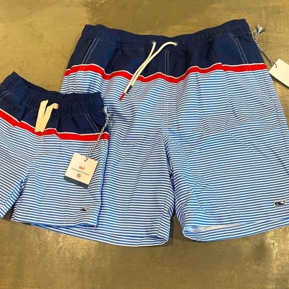 VINEYARD VINES daddy & me swim trunks! Adult S &3 T.... see pic 4 other deets🐳 - Picture 1 of 16